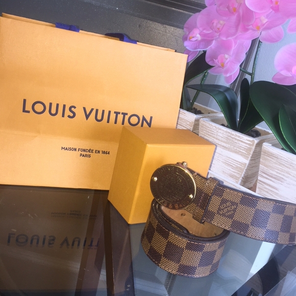 Authentic Louis Vuitton Belt - Picture 5 of 7